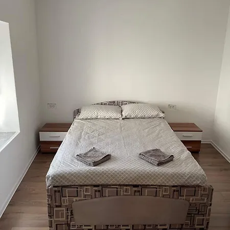 Apartma Saaan Sempas