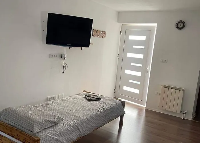 Apartma Saaan Lejlighed
